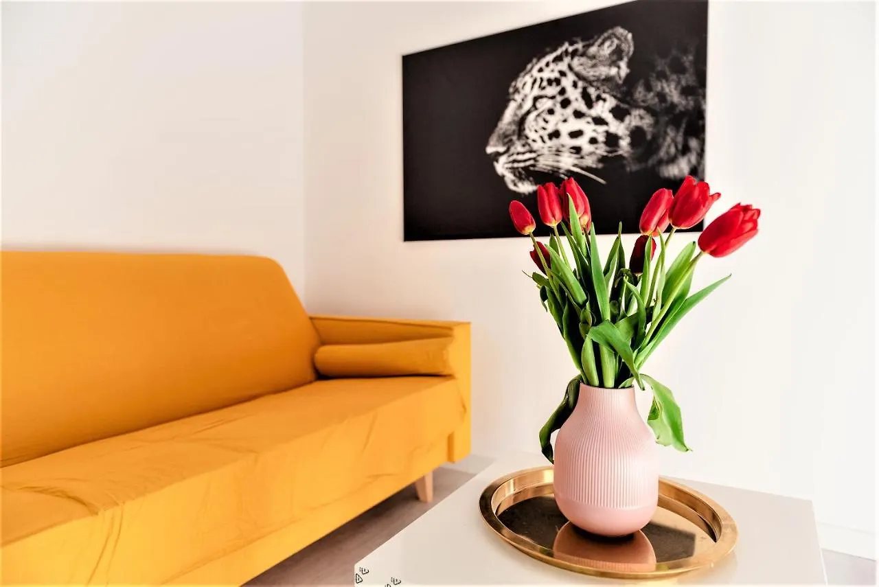Parliament Marriott Unirii Square 5 Bedrooms Luxury Apartment Old Town Бухарест