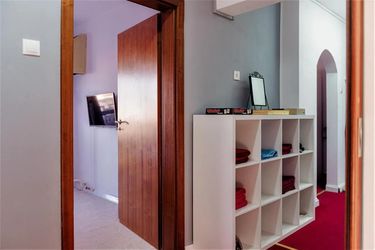 Parliament Marriott Unirii Square 5 Bedrooms Luxury Apartment Old Town ブカレスト ルーマニア